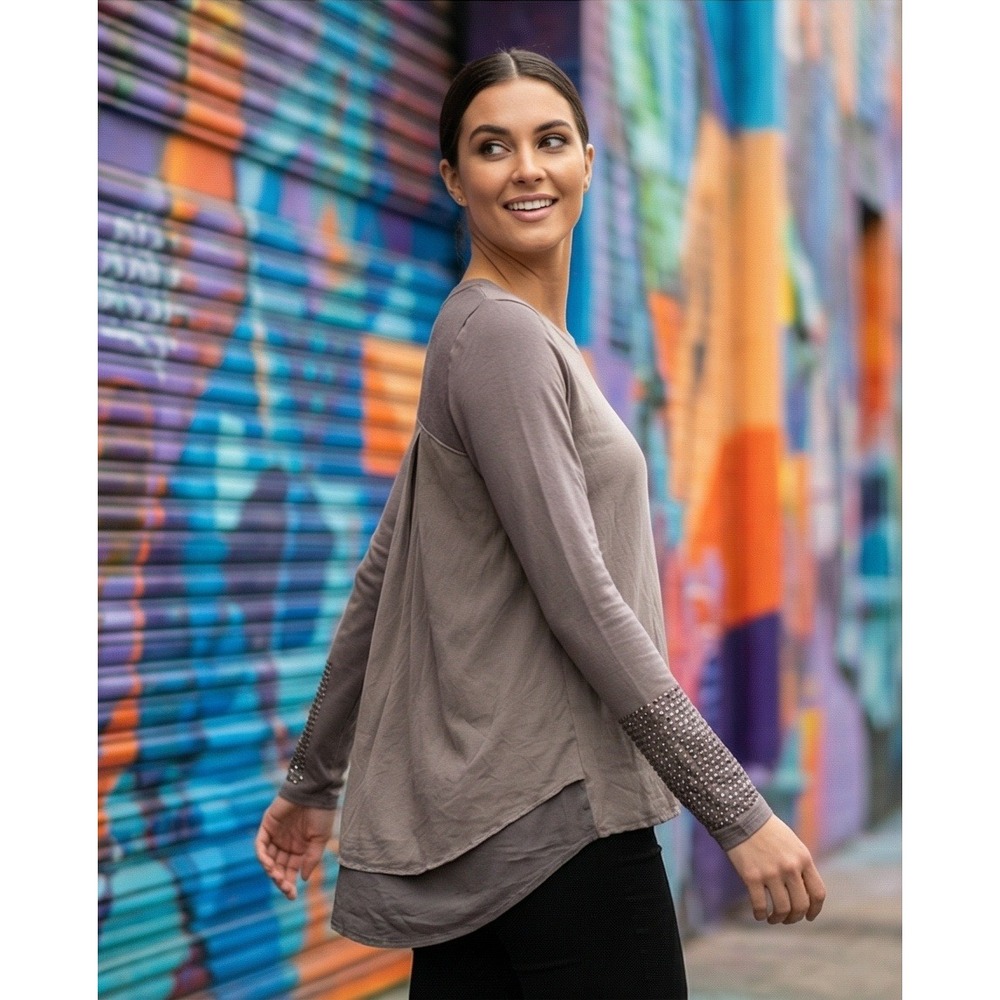 Elie Tahari Women's XS Silk Beaded Sleeve Gray Tunic Top Long Sleeve‎